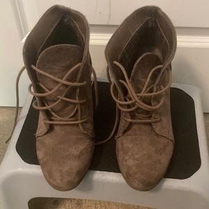 Brown Suede Boots.Size 7 1/2
